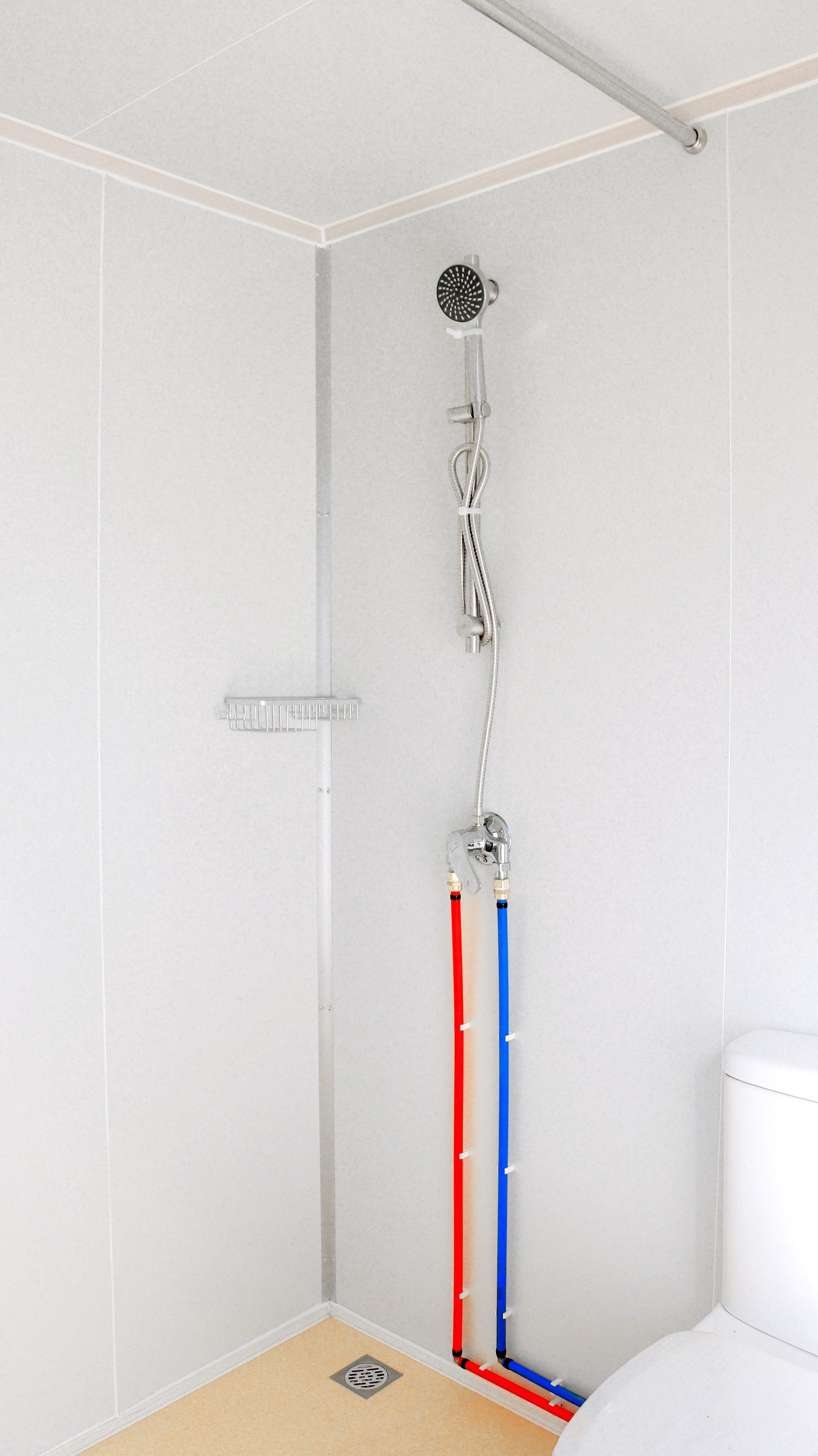 Bastone Portable Restroom with Showers-small
