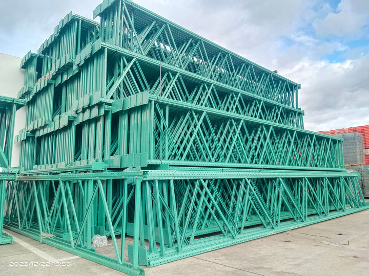 Pallet Racking Upright Frames 42 in x 16 ft